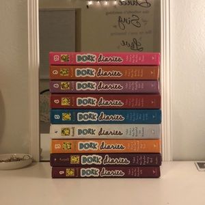 Dork Diaries Book Bundle